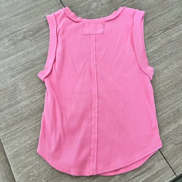 We The Free Pink Muscle Tee Vibrant Soft Casual - Picture 2 of 3